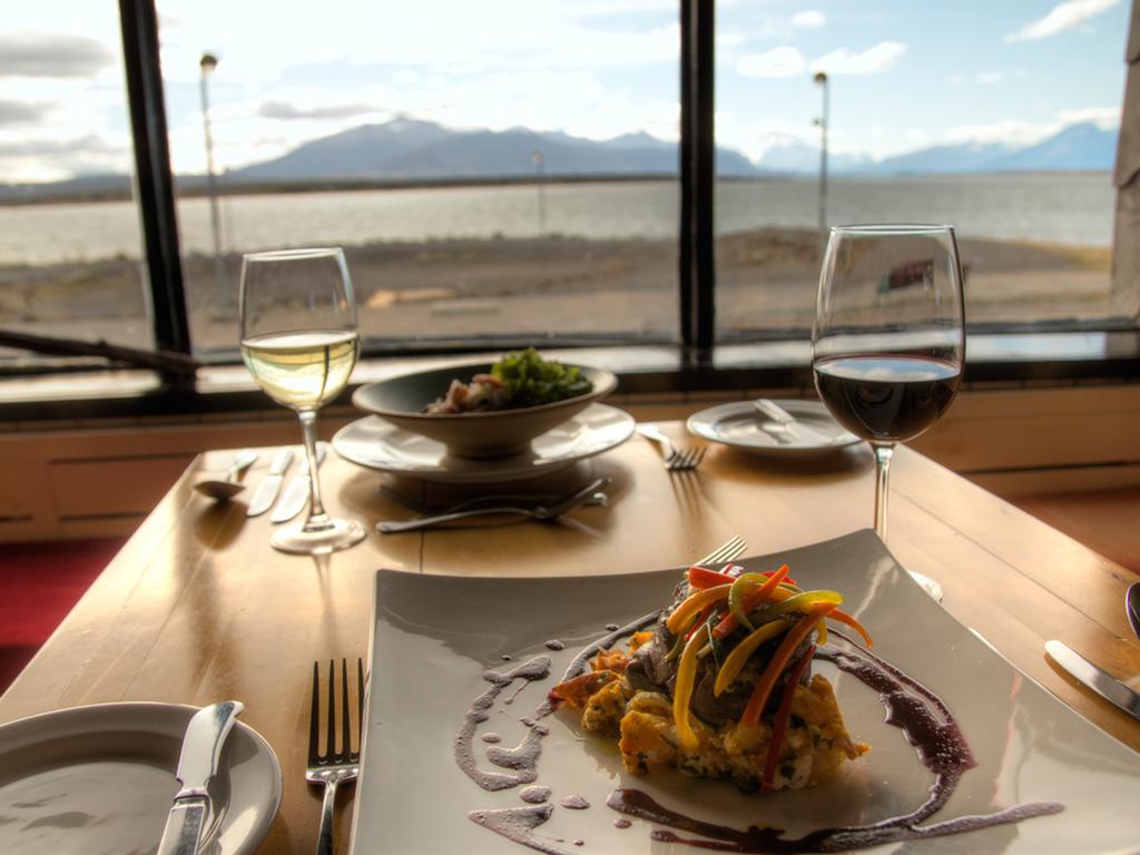 Noi Indigo Patagonia Hotel Puerto Natales Exterior foto